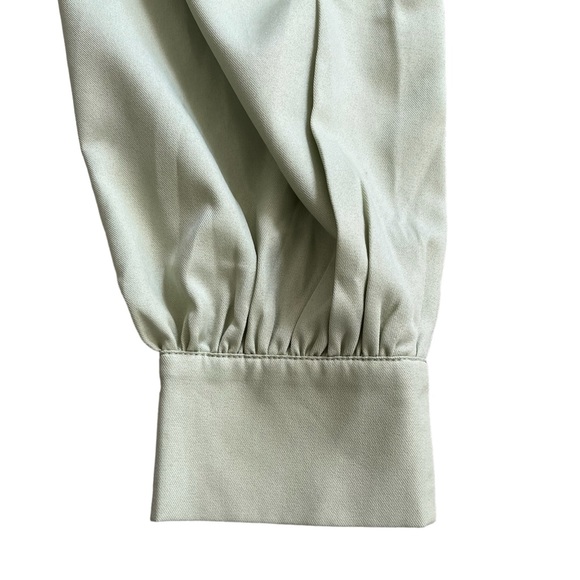 PrettyLittleThing Sage Green Lace Up Long Sleeve Cropped Blouse - Picture 9 of 10